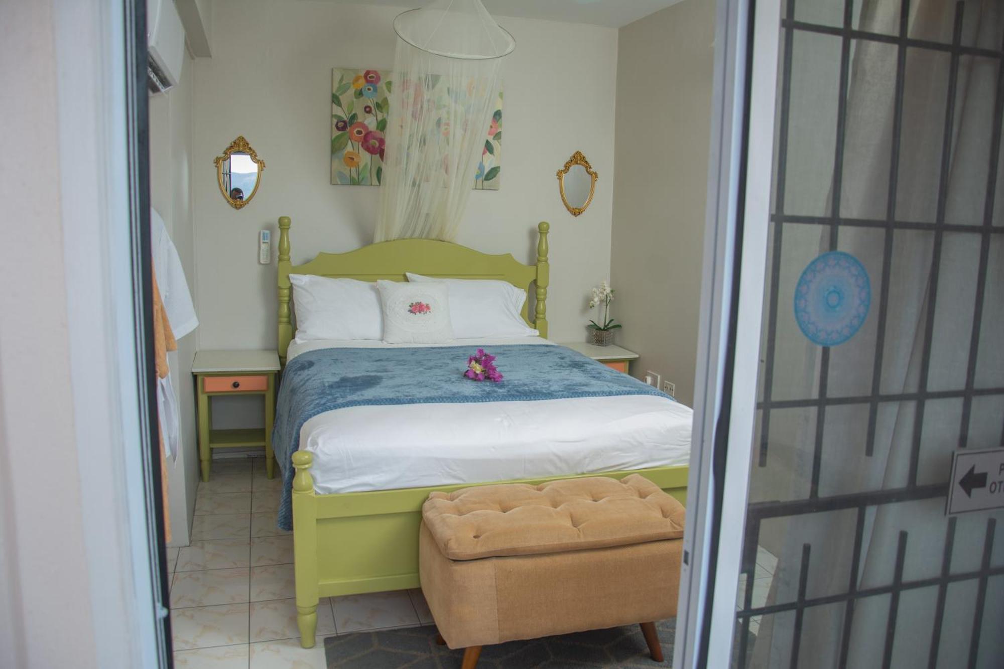 Mountain View Apartments Gros Islet Extérieur photo